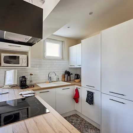 La Grange Des Ours - Proche De La *